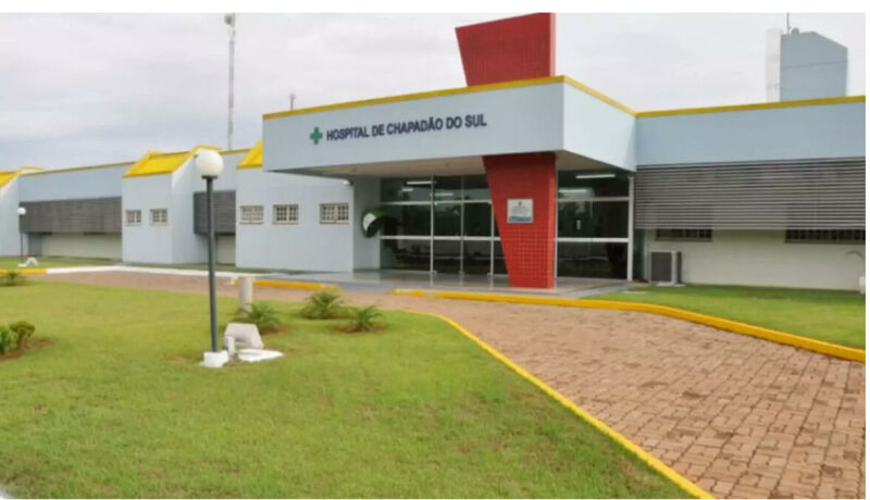 Ilustração da notícia Pai e filho de 6 anos são atropelados por caminhão em Chapadão do Sul